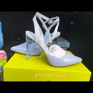 LorynneTwo Clear Vinyl Two Piece Pumps